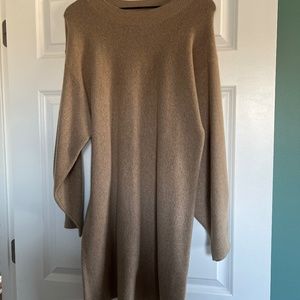 NEVER BEEN WORN- Sweater Dress